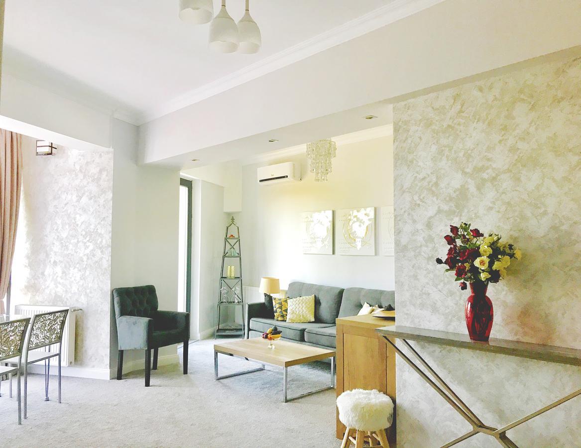 Brater Luxury Hotel Bukares Bagian luar foto