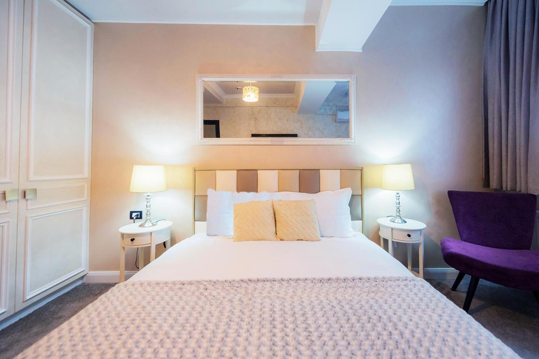 Brater Luxury Hotel Bukares Bagian luar foto